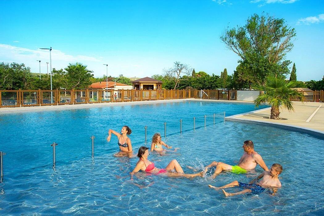 Entre Mer Et Roseaux - Piscine - Proche Centre Et Mer - Petfriendly Port-la-Nouvelle Exterior foto