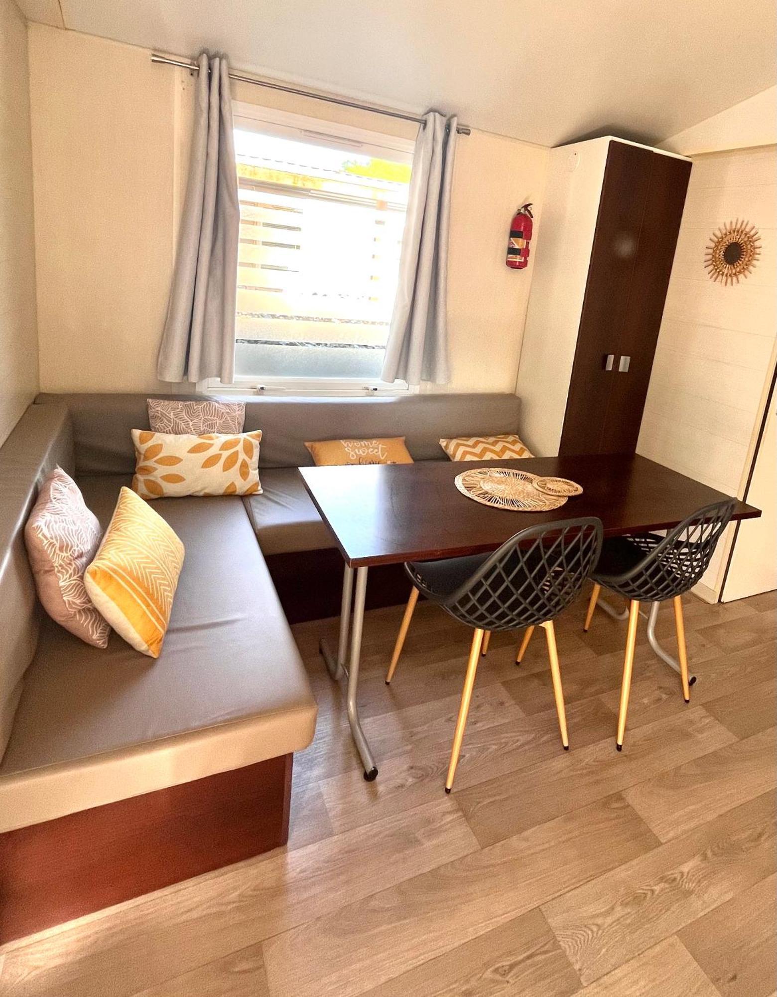 Entre Mer Et Roseaux - Piscine - Proche Centre Et Mer - Petfriendly Port-la-Nouvelle Exterior foto